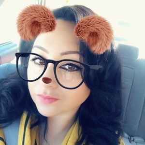 Meet your Posher, Rachel